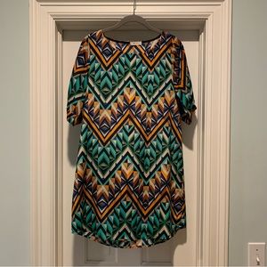Everly multi colored dress size Small